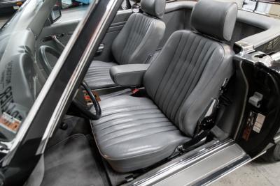 1988 Mercedes - Benz one owner 560 SL