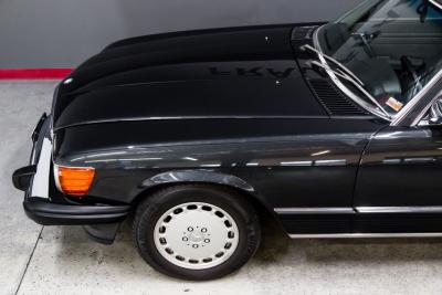 1988 Mercedes - Benz one owner 560 SL