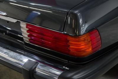 1988 Mercedes - Benz one owner 560 SL