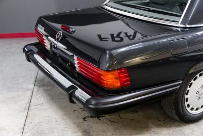 1988 Mercedes - Benz one owner 560 SL