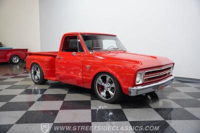 1967 Chevrolet C10 Stepside LS Restomod