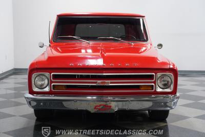 1967 Chevrolet C10 Stepside LS Restomod