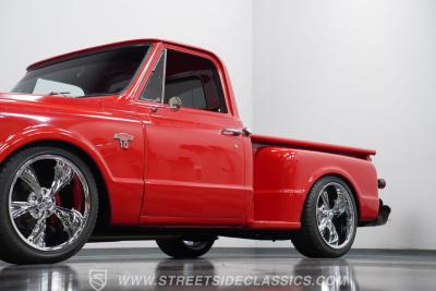 1967 Chevrolet C10 Stepside LS Restomod