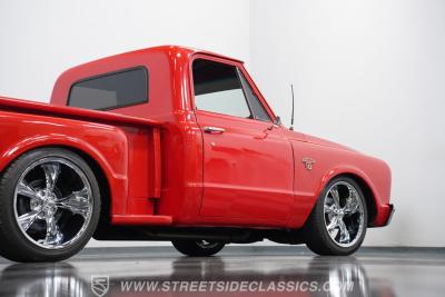 1967 Chevrolet C10 Stepside LS Restomod