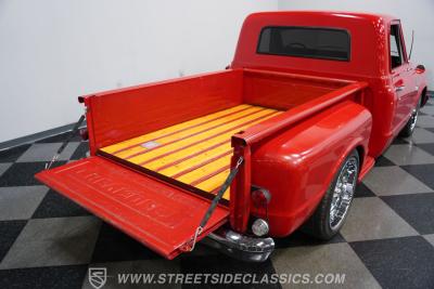 1967 Chevrolet C10 Stepside LS Restomod