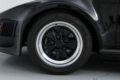 1989 Porsche 911 Carrera 