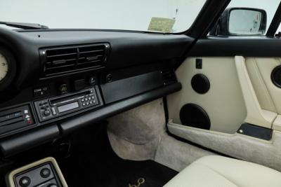 1989 Porsche 911 Carrera 