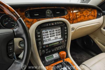 2007 Jaguar XJ Vanden Plas
