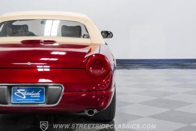 2004 Ford Thunderbird Deluxe