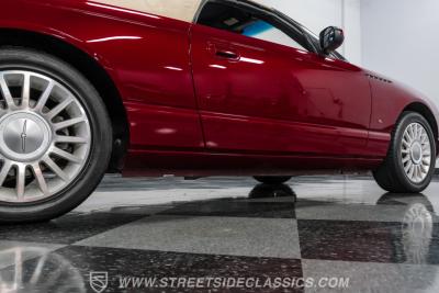 2004 Ford Thunderbird Deluxe