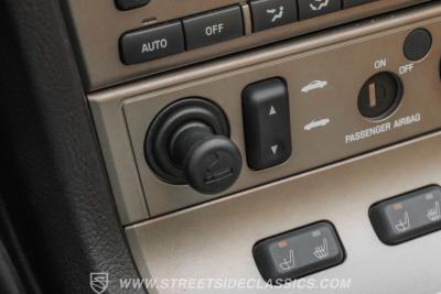 2004 Ford Thunderbird Deluxe