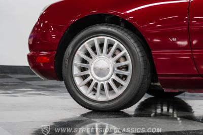 2004 Ford Thunderbird Deluxe