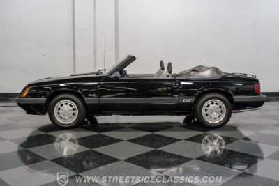 1986 Ford Mustang GT Convertible