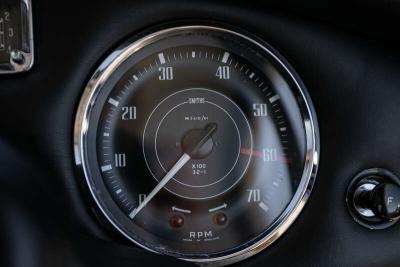 1963 Daimler SP250