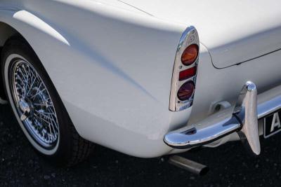 1963 Daimler SP250