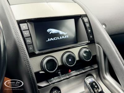 2017 Jaguar F-Type