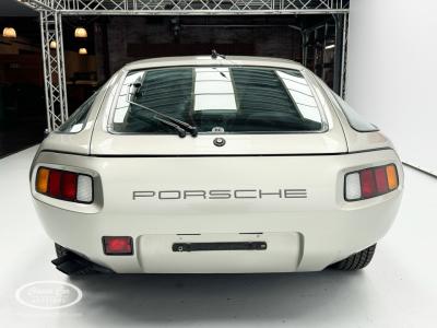 1982 Porsche 928