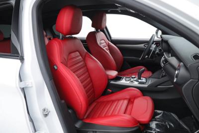 2024 Alfa Romeo Stelvio