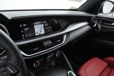 2024 Alfa Romeo Stelvio