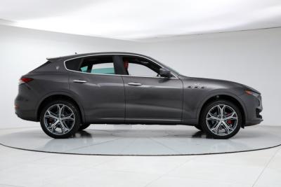 2023 Maserati Levante