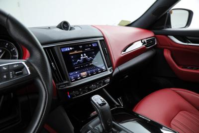 2023 Maserati Levante