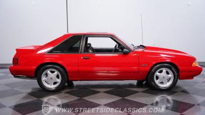 1993 Ford MUSTANG LX