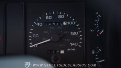 1993 Ford MUSTANG LX
