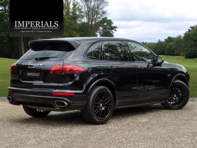2016 Porsche 3.0 TD V6 Platinum Edition TiptronicS 4WD Euro 6 (s/s) 5dr