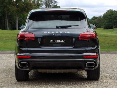 2016 Porsche 3.0 TD V6 Platinum Edition TiptronicS 4WD Euro 6 (s/s) 5dr