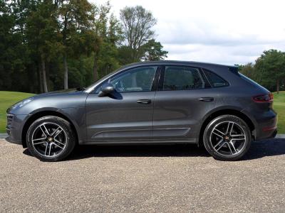 2017 Porsche 2.0T PDK 4WD Euro 6 (s/s) 5dr