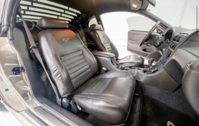 2002 Ford Mustang
