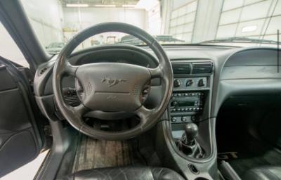 2002 Ford Mustang