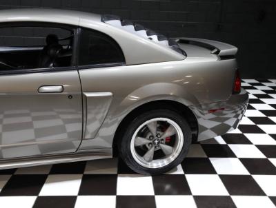 2002 Ford Mustang