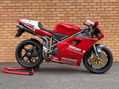 2000 Ducati 916 CARL FOGARTY REPLICA