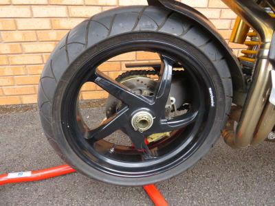 2000 Ducati 916 CARL FOGARTY REPLICA