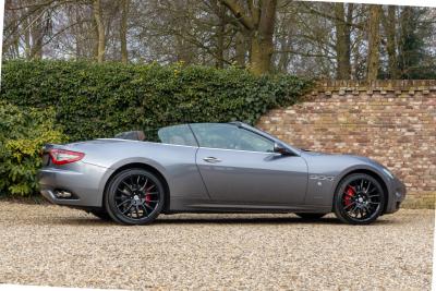 2015 Maserati GranCabrio 4.7 &ldquo;Comfort Package&rdquo; Only 28.000 KM