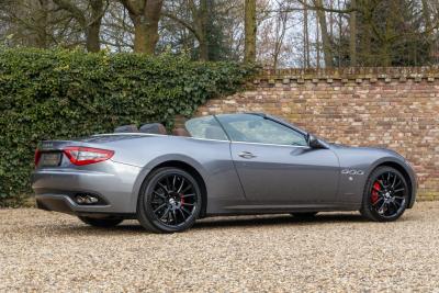 2015 Maserati GranCabrio 4.7 &ldquo;Comfort Package&rdquo; Only 28.000 KM