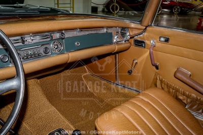 1970 Mercedes - Benz 280SL