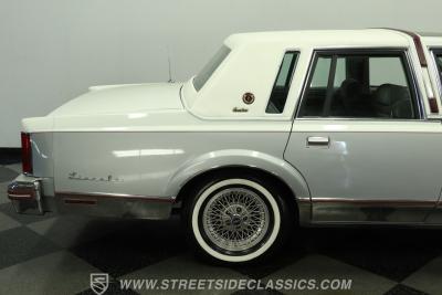 1984 Lincoln Town Car Cartier