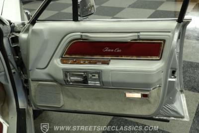 1984 Lincoln Town Car Cartier