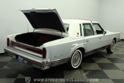 1984 Lincoln Town Car Cartier