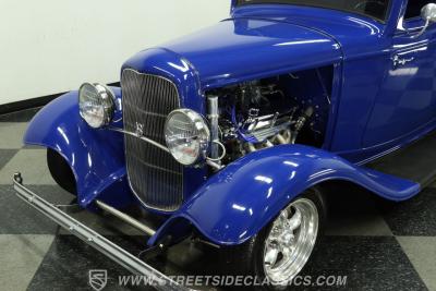 1932 Ford 3-Window Coupe
