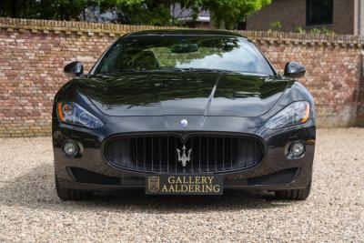 2008 Maserati GranTurismo S &ldquo;with the Ferrari-red valve covers&rdquo;