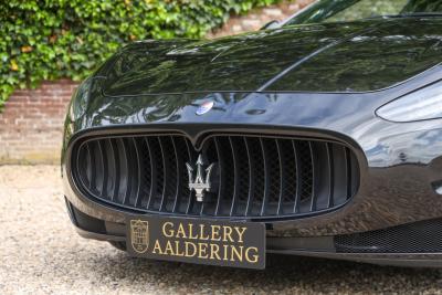 2008 Maserati GranTurismo S &ldquo;with the Ferrari-red valve covers&rdquo;