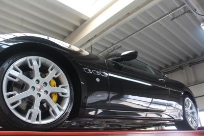 2008 Maserati GranTurismo S &ldquo;with the Ferrari-red valve covers&rdquo;