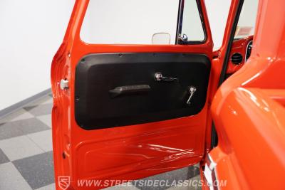 1966 Chevrolet C10 LS 5.3L Restomod