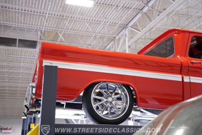 1966 Chevrolet C10 LS 5.3L Restomod