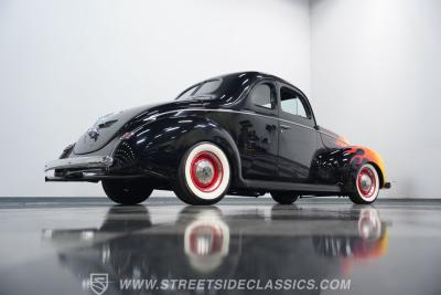 1940 Ford Coupe