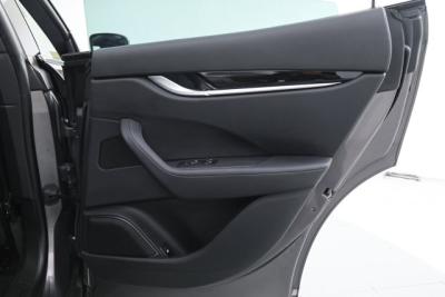 2023 Maserati Levante