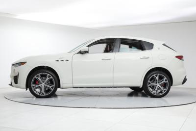 2022 Maserati Levante
